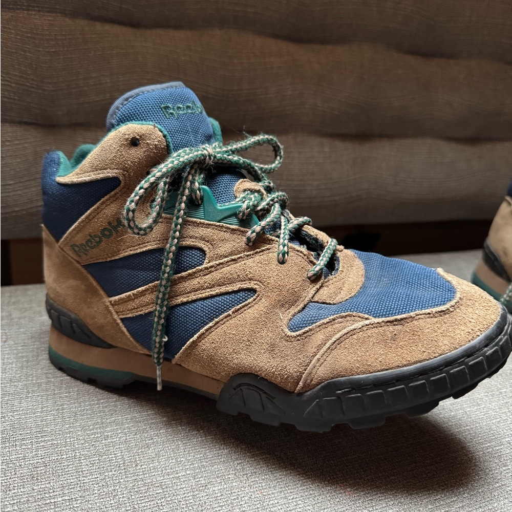 Retro Reebok Hiking Boot
